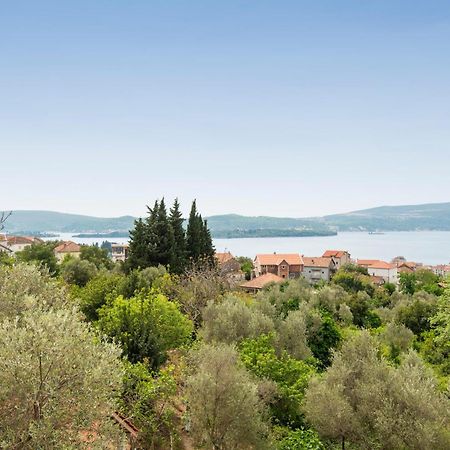 Hillside Vista Apartments Tivat Bagian luar foto