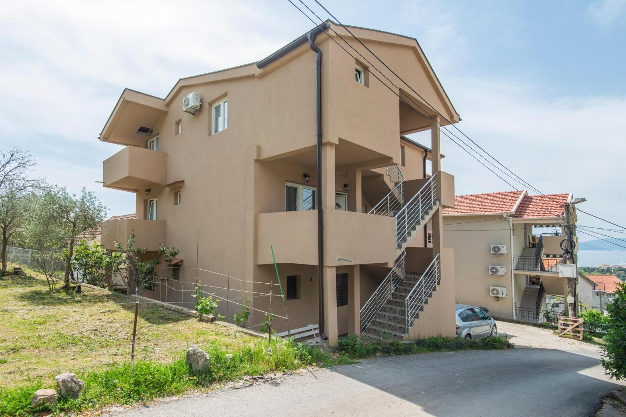 Hillside Vista Apartments Tivat Bagian luar foto